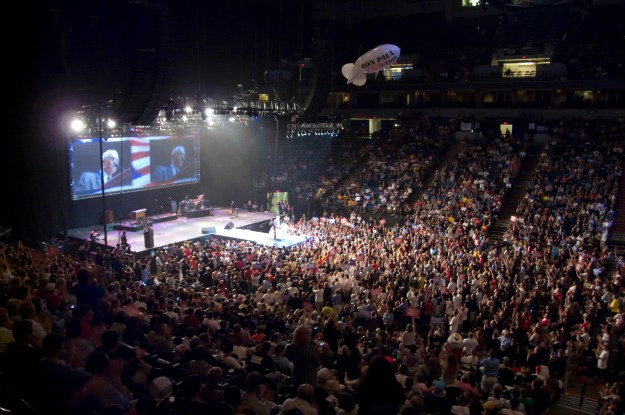 Ron Paul Revolutionaries Rallying